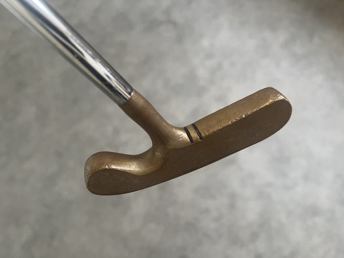 Acushnet bullseye putter - bullseye, /