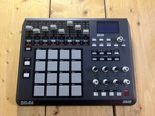 Akai Profesional MPD 32 USB MIDI Controller