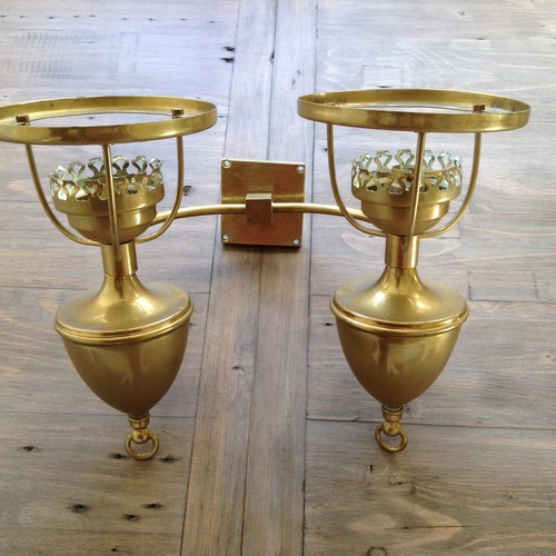 Vintage french urn - brass, oil