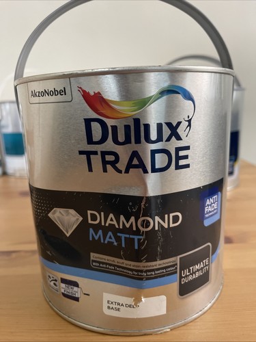 Dulux trade paint - l,