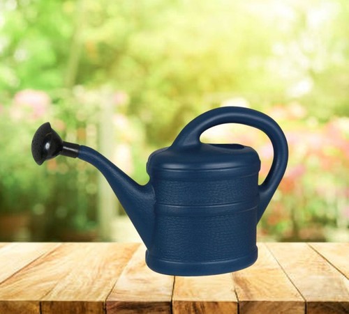 Small plastic watering can - plastic,