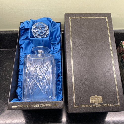 Thomas webb crystal decanter - thomas,