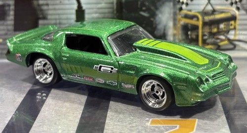 Hot wheels chevy camaro - hot,