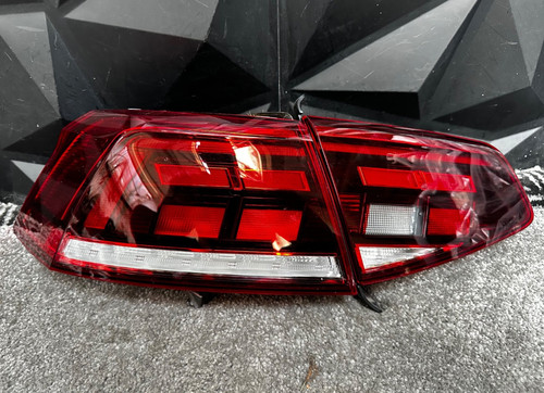Passat facelift left - b8,