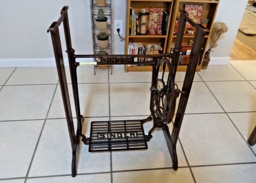 1934 singer base stand legs - 1934,