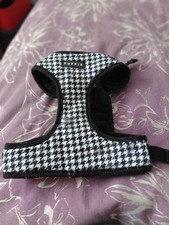 PUPPIA LARGE BLACK / WHITE HERRINGBONE LARGE DOG HARNESS