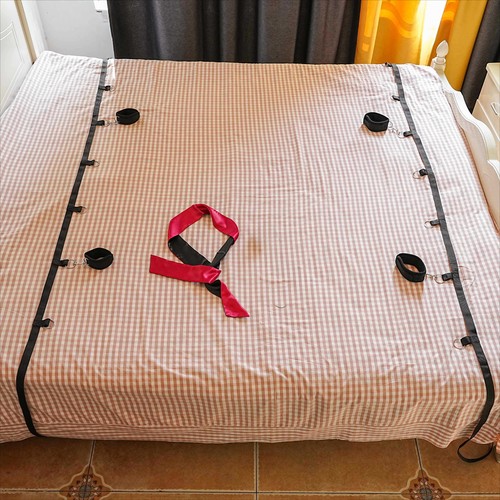 Bed restraint blindfold - bed,