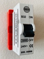 WYLEX 32A Type B Push/Plug-In