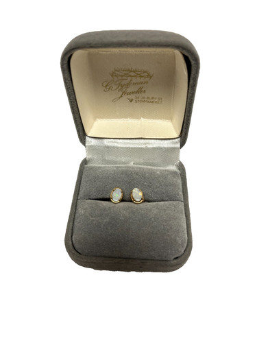 9ct gold opal stud - gold,