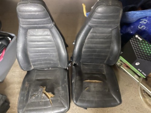 Black leather porsche 911 - black,