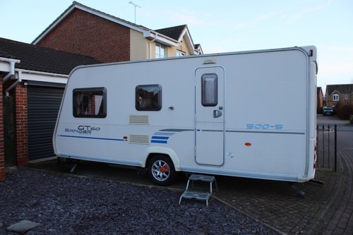 Caravan 2010 bailey ranger - -,