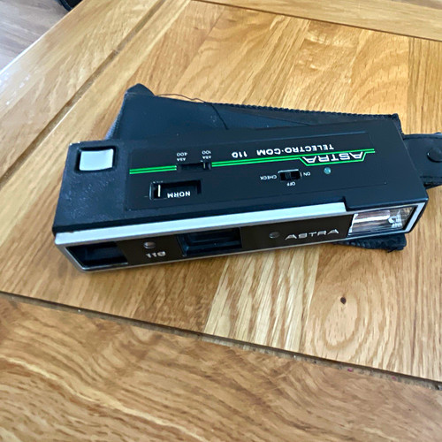 Astra 110 flash gun strobe - gun,