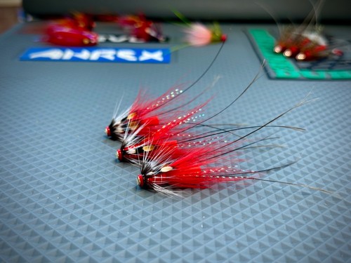 Salmon flies ayrshire - -, red