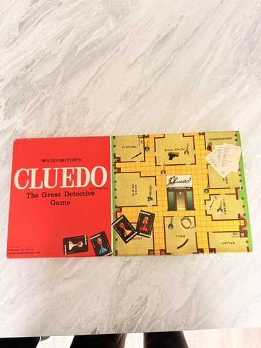 Waddingtons cluedo board game - waddingtons,