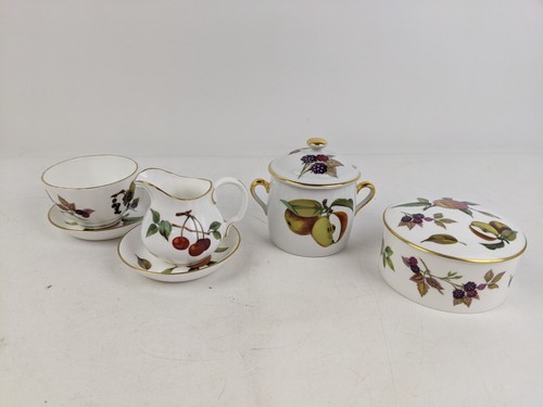 Vintage royal worcester - royal,
