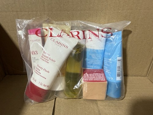 Clarins gift beauty bundle - beauty,