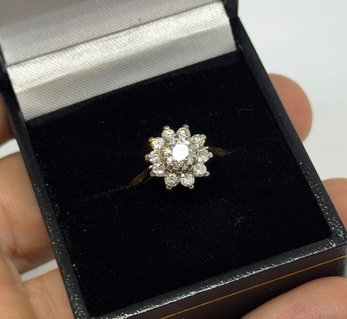 18ct gold diamond ct - .55,
