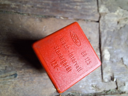 Ford red relay escort fiesta - relay,