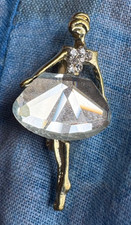 Ballerina brooch, simple