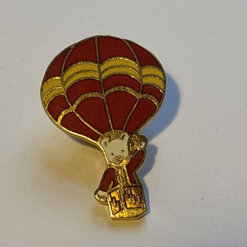Rupert bear metal badge - bear,