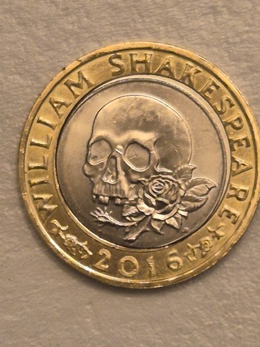 Rare mint error pound coin - rare,