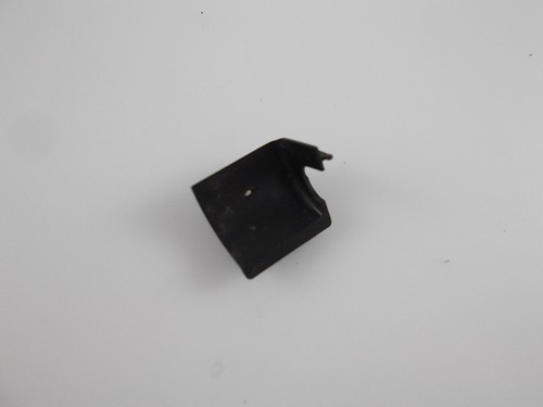 Right hinge cover - right,