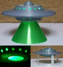 Metaluna Flying Saucer/UFO -