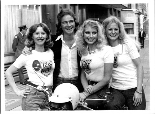 1977 press photo - 1977,