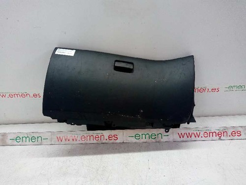 742696 glove compartment