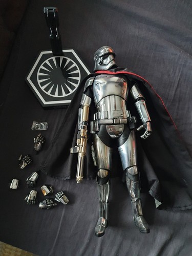 Hot toys star - toys, wars
