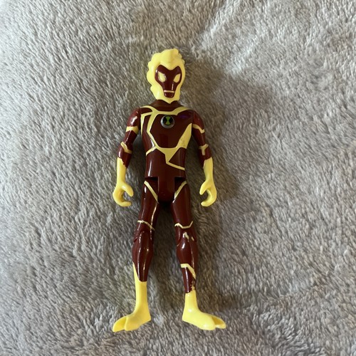 Ben action figures - 10,