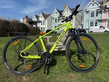 Trek Dual Sport 3 Hybrid Bike
