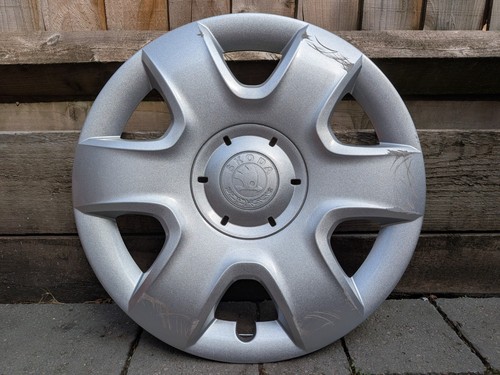 Skoda fabia wheel trim - 15",