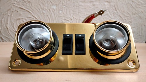 Brass switched twin eyeball - brass,
