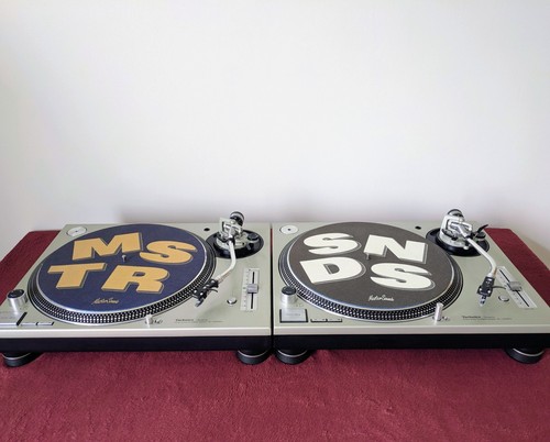 Pair technics sl1200 mk5 - sl1200,