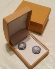 WEDGWOOD Blue Jasperware Sterling Silver 'Portrait of Artemis' Cameo EARRINGS*  