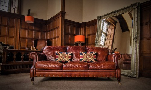 Victorian style chestnut tan - style,
