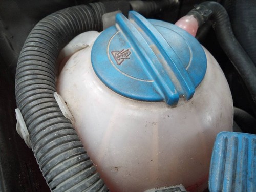 Coolant expansion tank - coolant, /