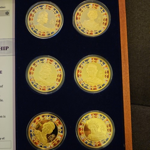 Windsor mint coin - coin, queens