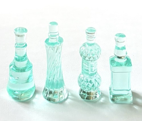 Detailed decorative green - detailed,