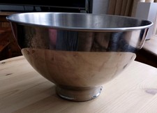 Genuine Grundig UM 9140 Stand