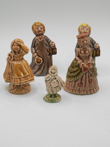 Lot vintage wade nursery - of,