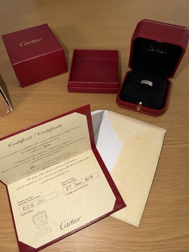 Rare sold out cartier - 🔥,