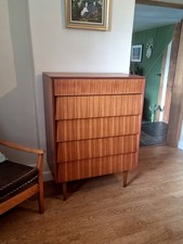 Mid Century Avalon Yatton Bee Hive Waterfall Chest of Drawers With Lift Up Top.