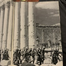 The Wars Best Photographs 1944