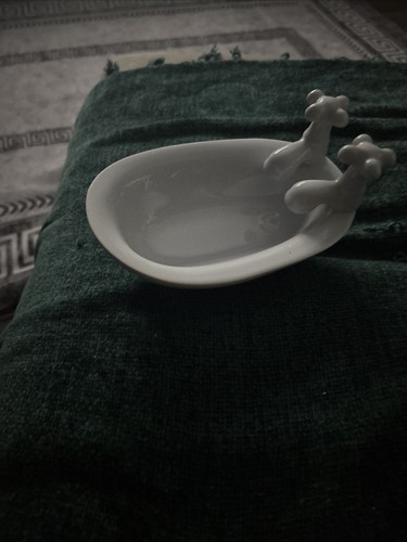 092 vintage carlton ware soap - vintage,