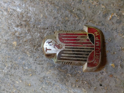 Tr2 original front badge - tr2,