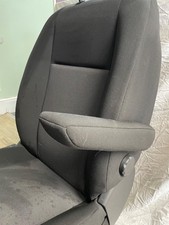 vivaro captain seat and passenger seats MK3