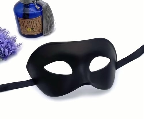 Black facedmasquerade costume - facedmasquerade,