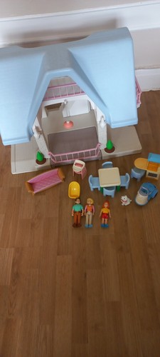 Little tikes dollshouse - little,
